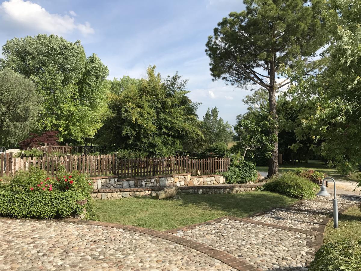 Отель Agriturismo Corte Salandini Понти-суль-Минчо Экстерьер фото