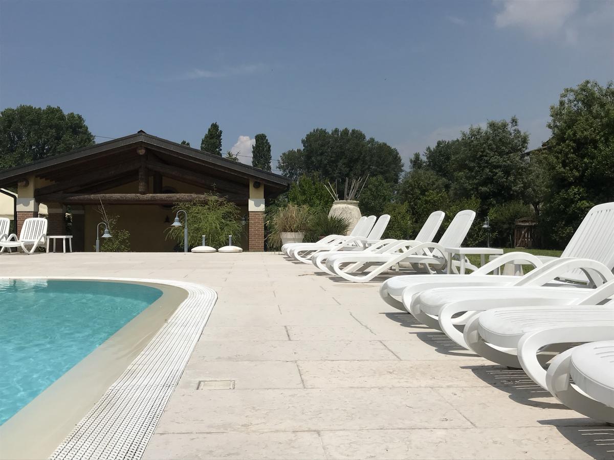 Отель Agriturismo Corte Salandini Понти-суль-Минчо Экстерьер фото