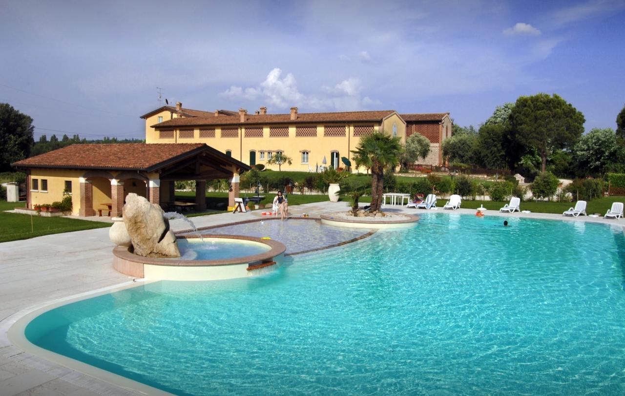 Отель Agriturismo Corte Salandini Понти-суль-Минчо Экстерьер фото